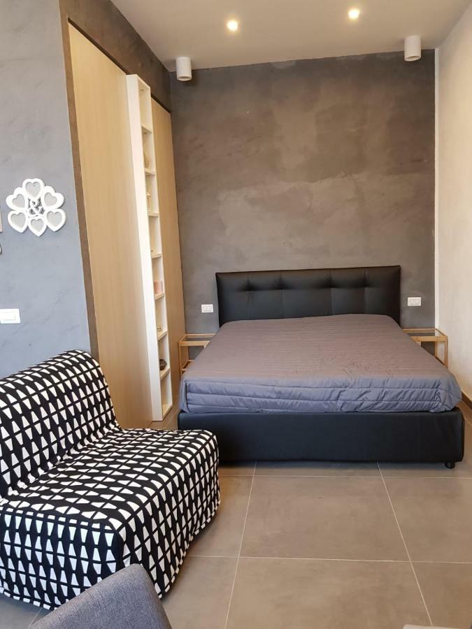 Stay In Napoli Bagian luar foto