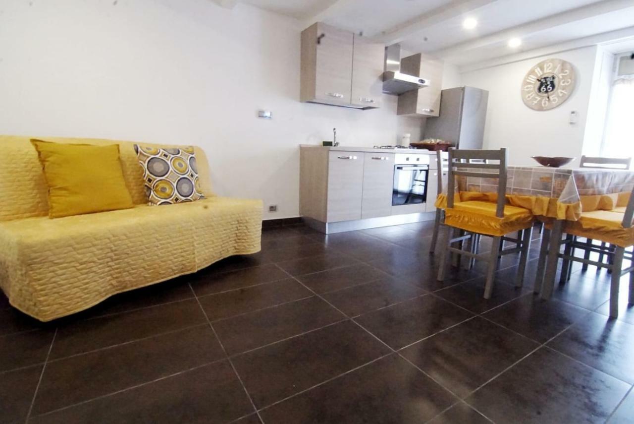 Holiday House Napoli Bagian luar foto